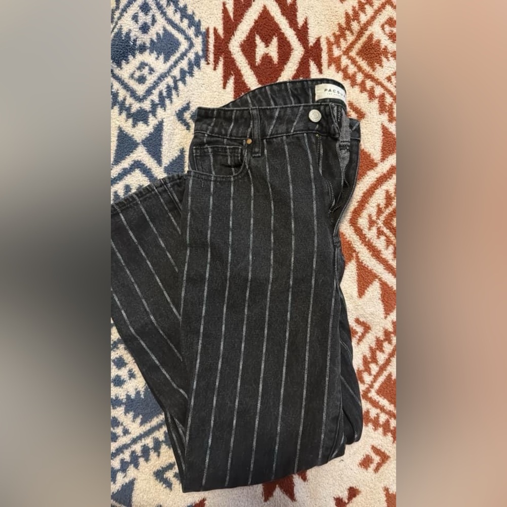 COPY - High-waisted light black striped wide-leg jeans